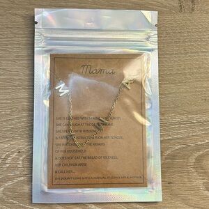 Mama Necklace
